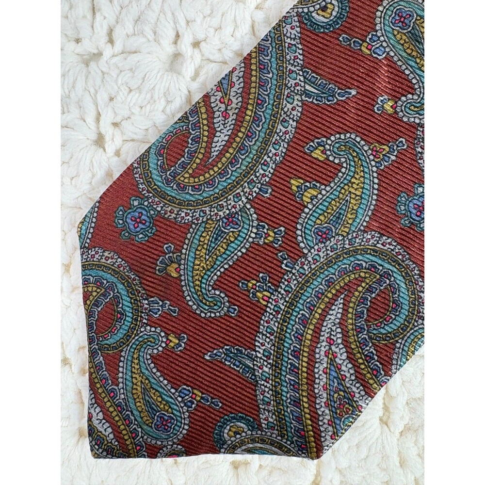 Vintage Don Loper Men's Silk Tie Paisley Red 3.5" x 57" EUC USA.
